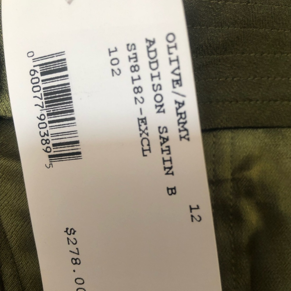New with tags intermix satin belted cargo pant in Olive - Picture 5 of 6